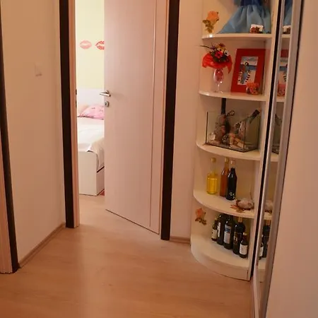 Boras Apartment Split