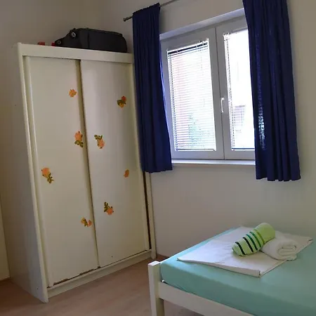 Boras Apartment Split